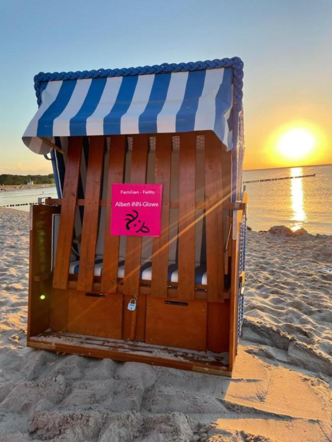 Albert-Inn-Glowe - Barrierefrei & 3 Schlafzimmer & Coworking & Strandkorb-Saisonal & Sauna Im Haus & Fahrraeder Eksteriør bilde